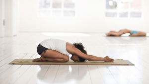 Yin yoga yoga mudra of kindhouding