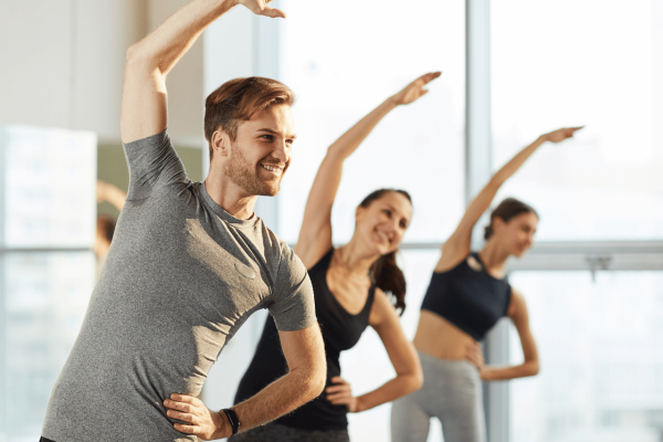 Bedrijfsyoga Les op Locatie Bedrijfsyoga Les op Locatie